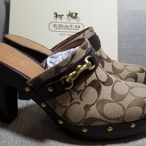NEW VINTAGE Coach Isadora Mule, size 7.5